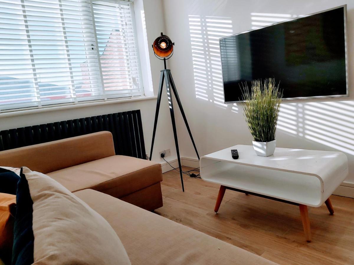 Cosy 1 Bed Flat That Sleeps 4 Warwick  Bagian luar foto